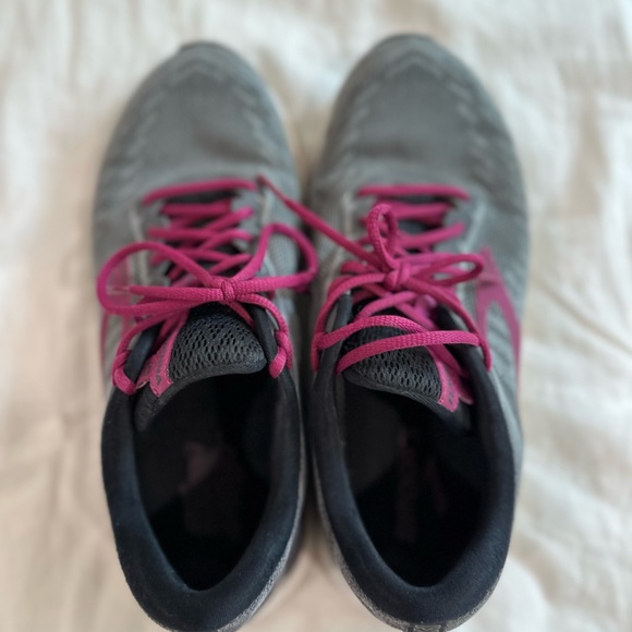 Brooks Womens Ravenna 10 1202861B006 Gray Lace Up Low Top Running Shoes Sz 8.5 - Picture 4 of 6